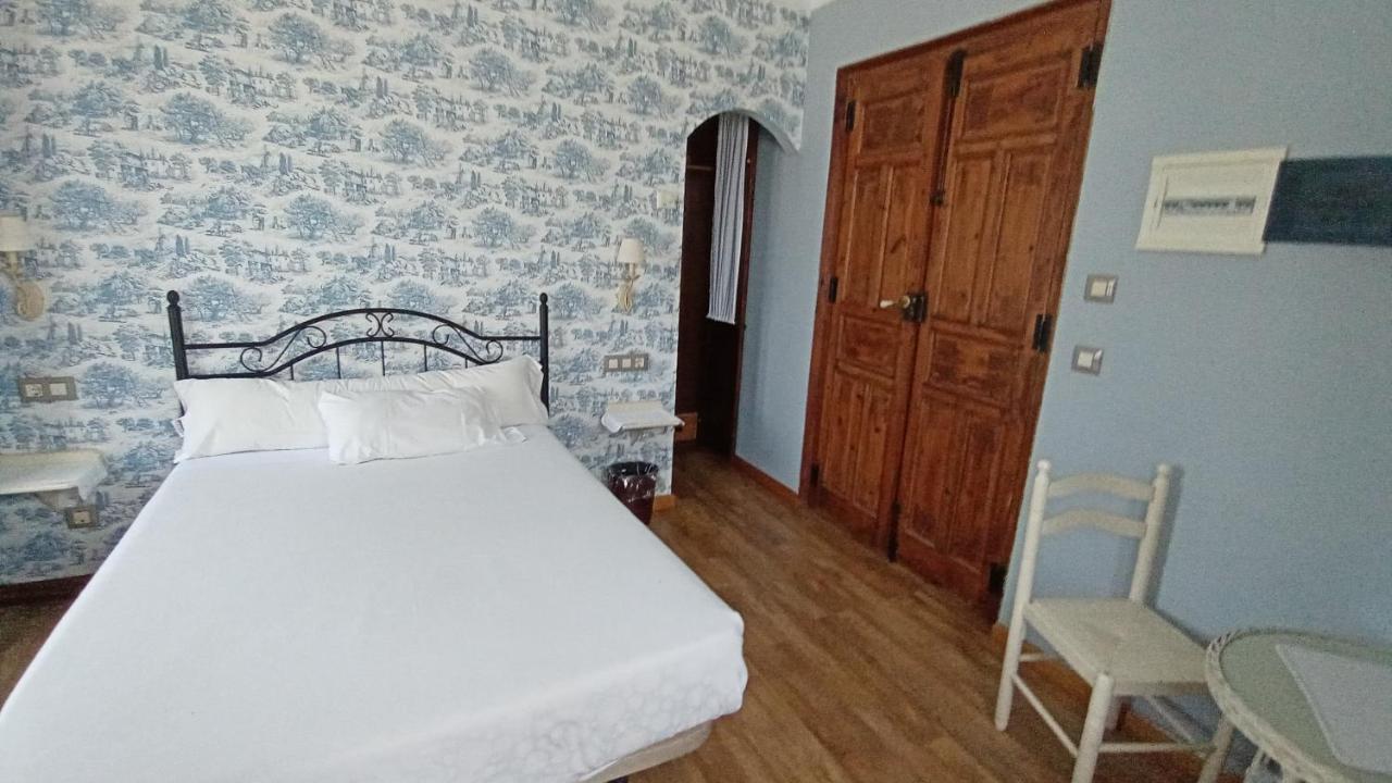 Hotel Vitorio Cudillero Room photo